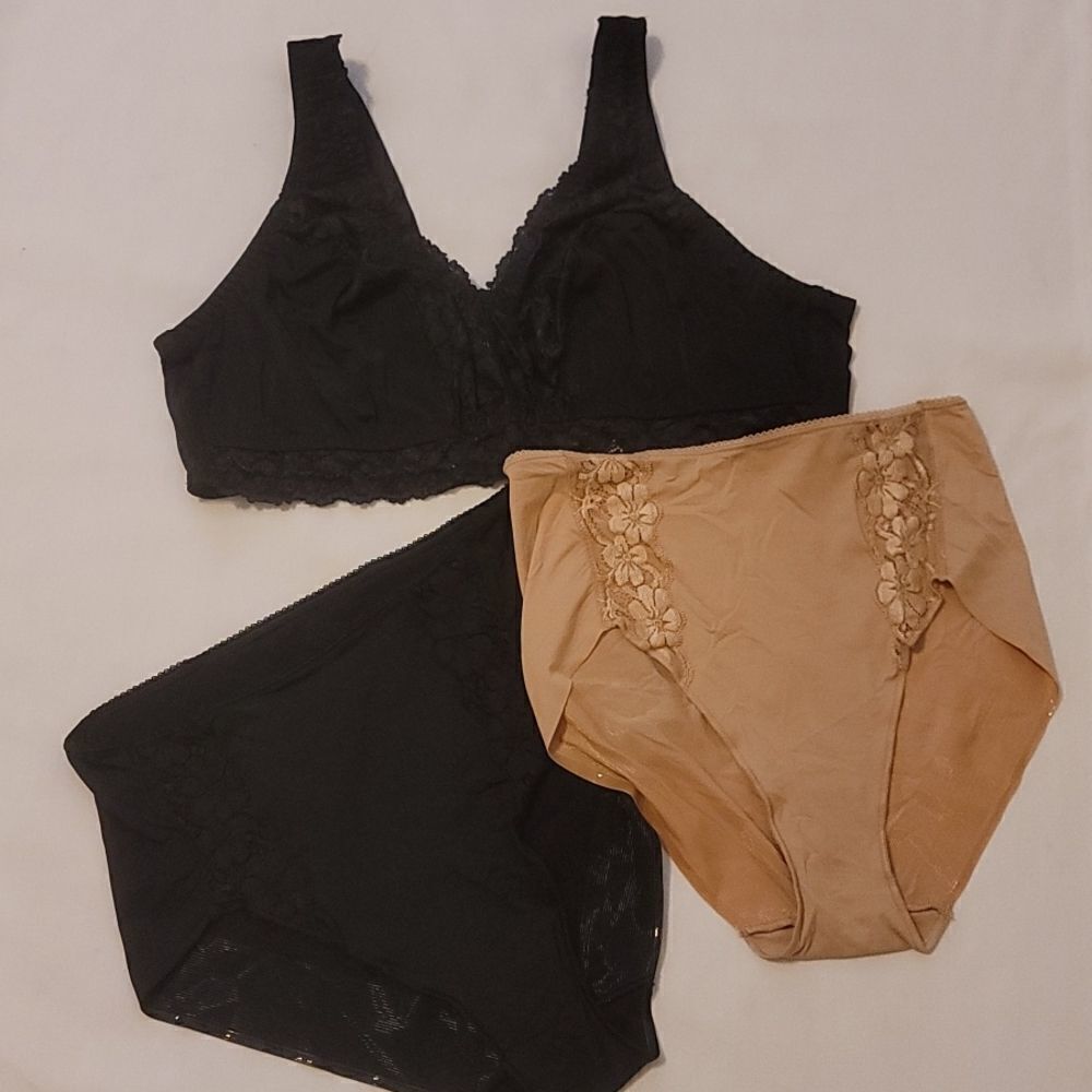 Soma bra and panties set size xl